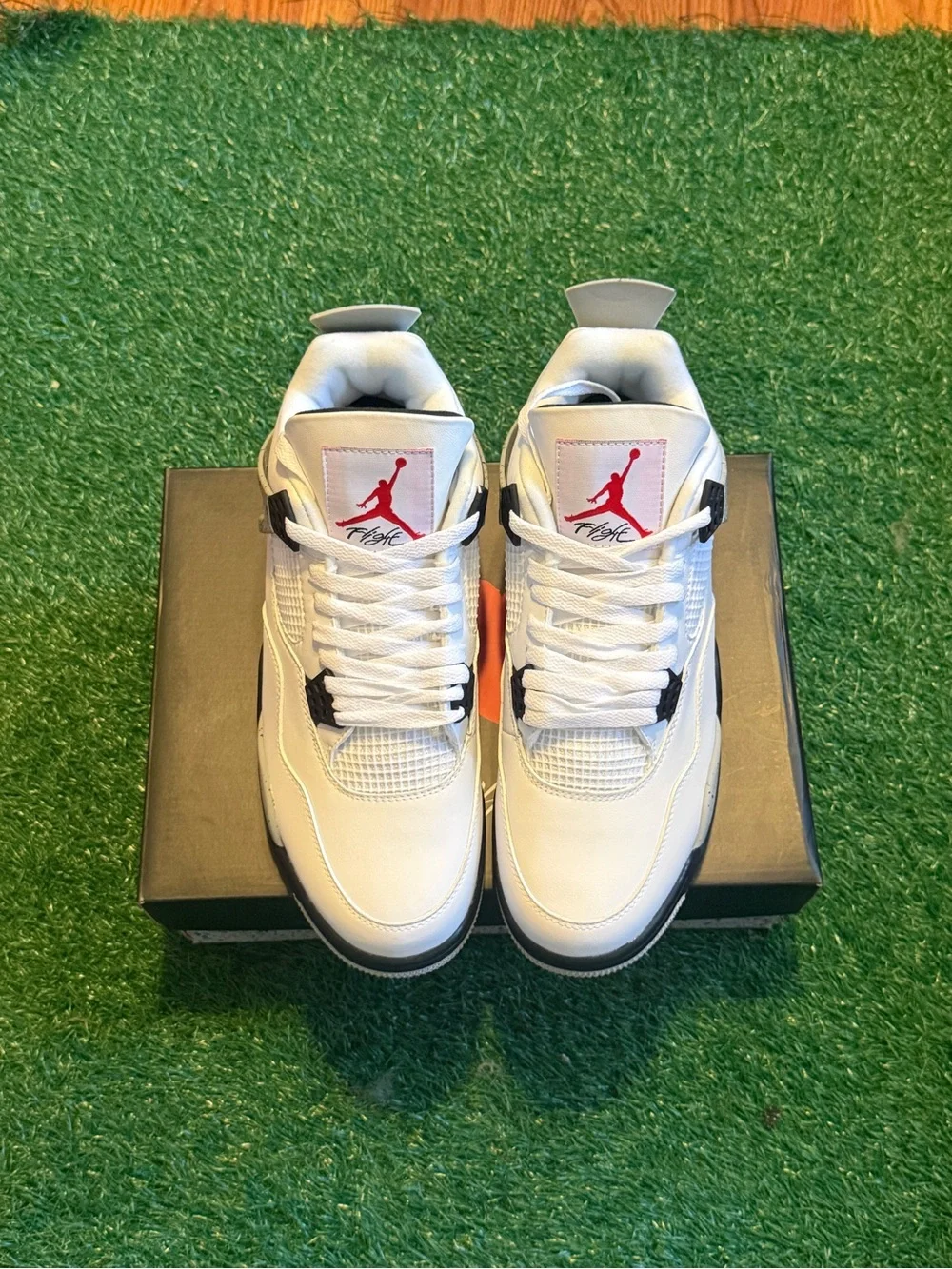 Air Jordan 4 Retro White Cement